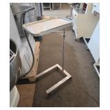 Adjustable work table