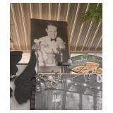 Soda dispensing sign