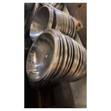 1lot of mixing bowls