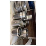 1lot of mixing bowls and miscellaneous