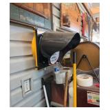 Traffic signal light housing