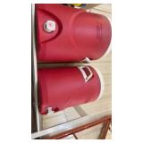 One lot jar and faucet