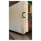 Two piece fold table 5 feet