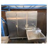 68-in food holding cabinet on wheels