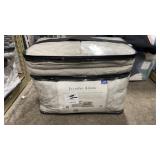 $99 queen JENNIFER ADAMS COMFORTER SET