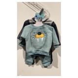 $15 size 3M 4 pices plush top with bodysuit and