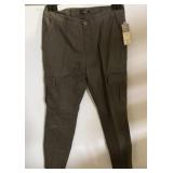 $25 menï¿½s cargo pants 34 x 32