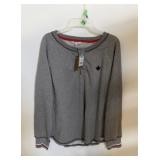 Menï¿½s size XL, long sleeve T-shirt