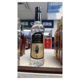 750ml Highwood distillers run in plastic bottle