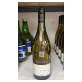 750ml bottle of Gray Monk Pinot Auxerrois 2015.