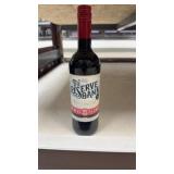 750 ml The reserve Bank Red Blend
