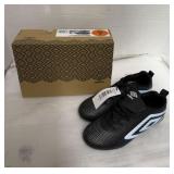 Kids size 4 soccer shoes