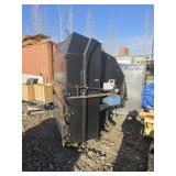 Small garbage compactor easy for any business