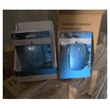 2 USB mice