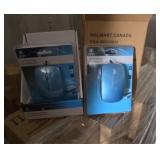 2 USB mice