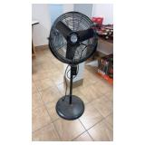 Working Honeywell Commercial Grade Fan