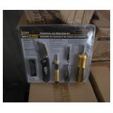 Screwdriver and utility knife