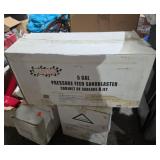 5 gallon pressure feed sandblaster new