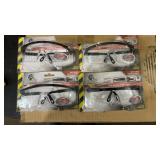 4 pieces of safety spectacles in the box