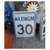 4 maximum 30 signs