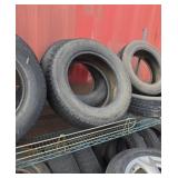 2 - 215 60 R16 studless tires