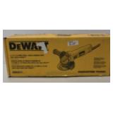 Dewalt 4-1/2 115 MM small angle Grinder with one