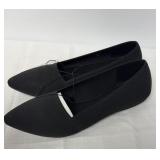 $20 womenï¿½s size 10 flats - some scuff markings