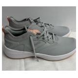 $28 womenï¿½s size 9 Puma shoes
