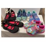 Girls shoes size 1