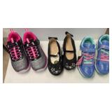 Girls shoes size 2