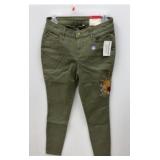 $25 Ladies skinny jean size 4