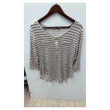 Woman's shirts size small