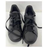 $28 kids size 1 Adidas shoes