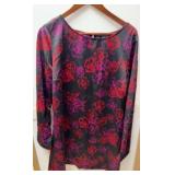 Womanï¿½s shirt size large