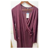 Womanï¿½s dress size XL