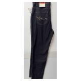 Womanï¿½s jeans size 6