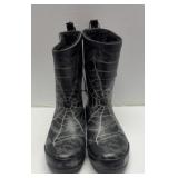 $25 Boys size 3 rain boots