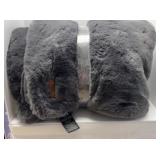 FRYE Blanket (60 x 70 in)
