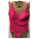 Womanï¿½s bathing suit size 12