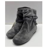 $20 girls size 12 boots
