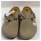 Slip on shoes size 8