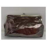 Womanï¿½s purse