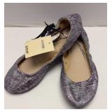 $20 ladies size 7 flats