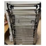 Clothes drying rack