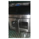 Gourmia single air fryer used needs to be cleaned