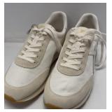 $90 womanï¿½s shoes - SIZE 10