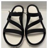 $30 womanï¿½s sandals - SIZE 9