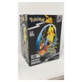 Pokï¿½mon 1/10  scale deluxe figure