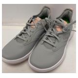 $100 womanï¿½s shoes - SIZE 7.5