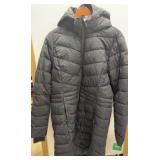 $69 womanï¿½s winter jacket size XL
